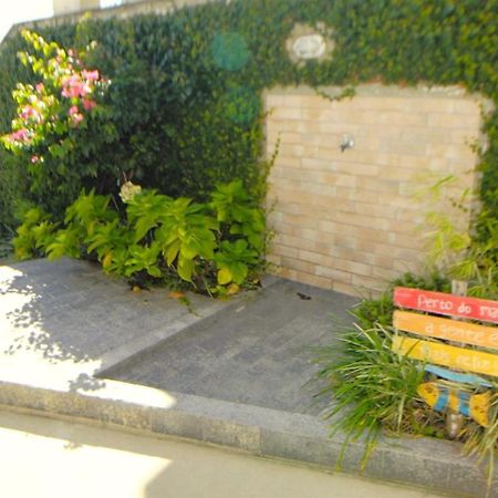 1079 - Apartamento Com Vista Para O Mar Em Bombinhas Exterior photo